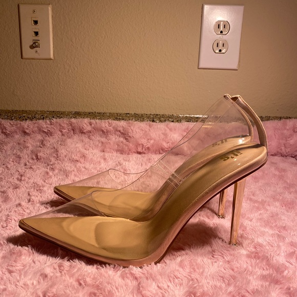 Women neutral and clear gold heeled It’s Brand shoe in a Size 11 in Women’s… - Picture 3 of 5